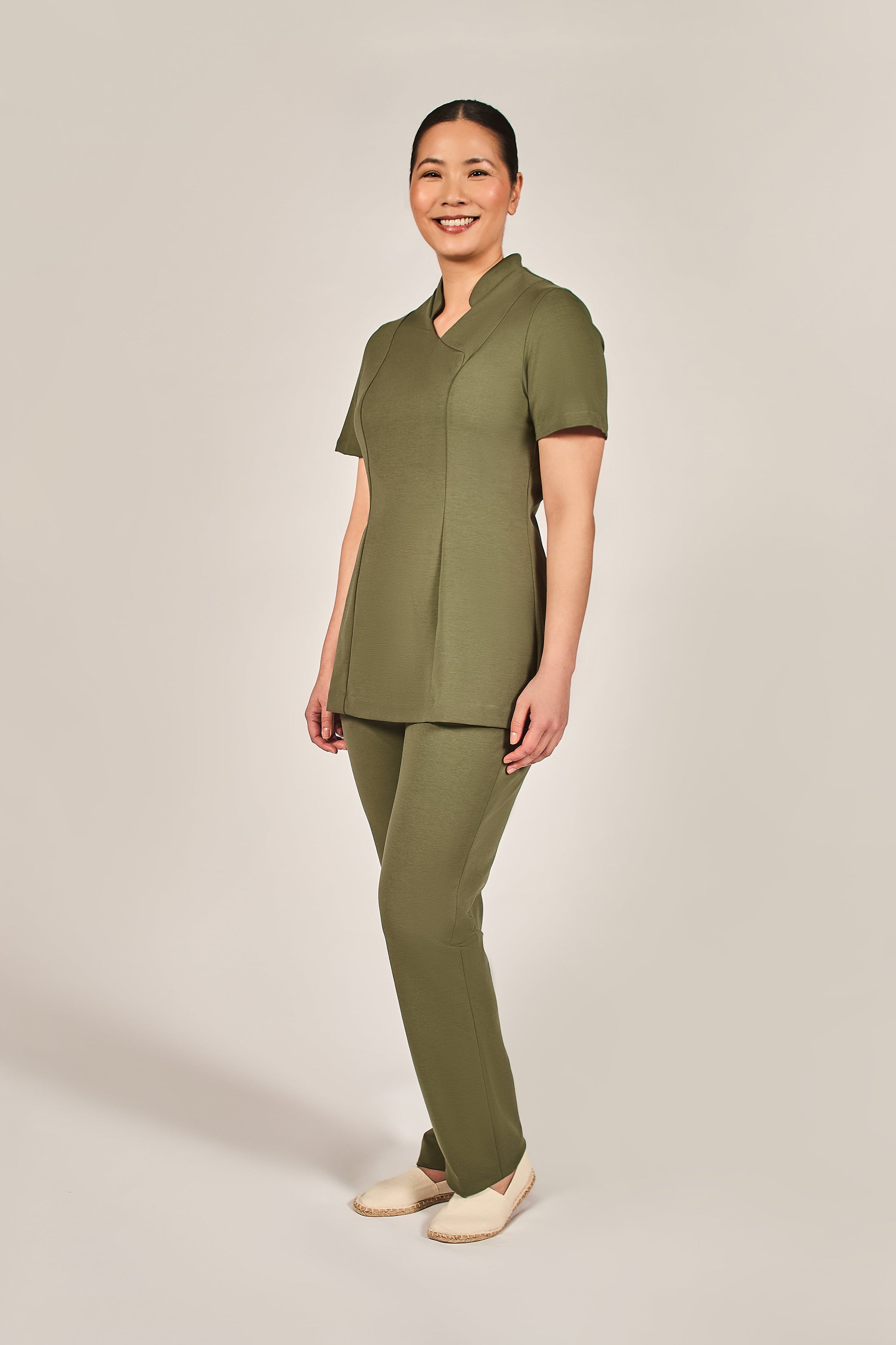 Spa therapist wellness tunic green