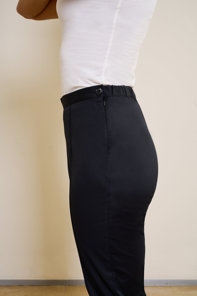 female button spa trousers